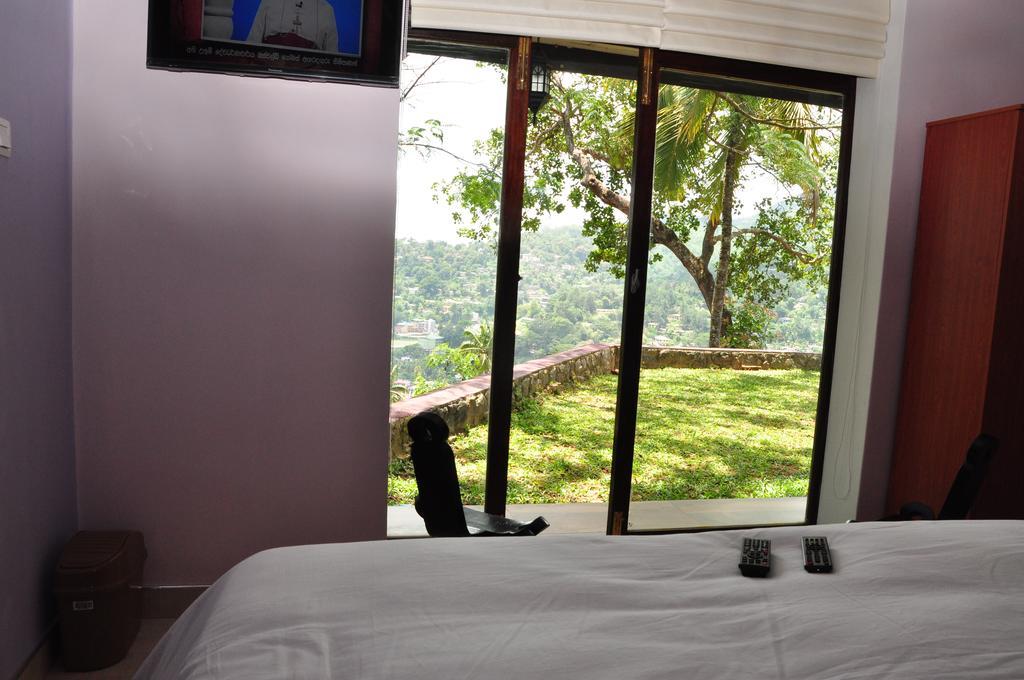 The Buena Vista Kandy Room photo