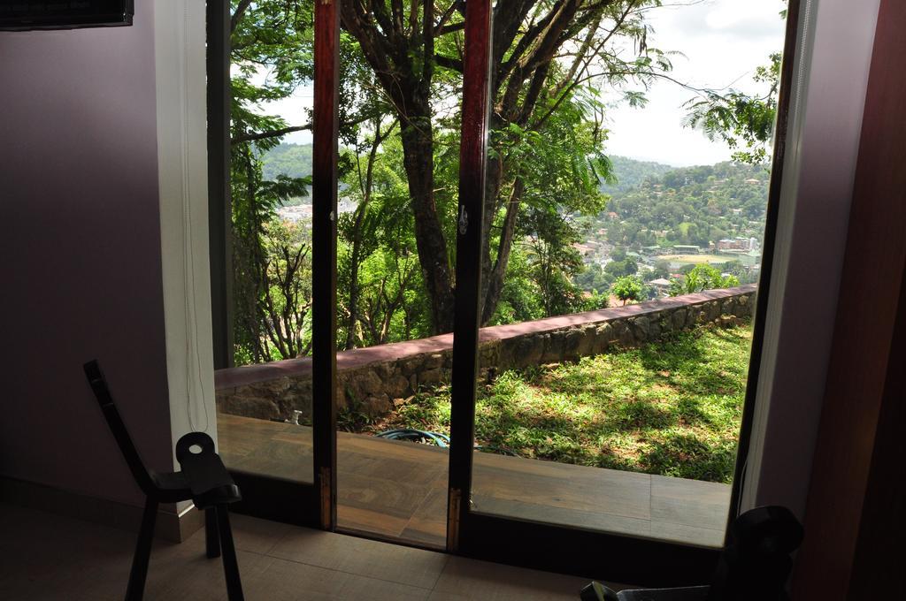 The Buena Vista Kandy Room photo