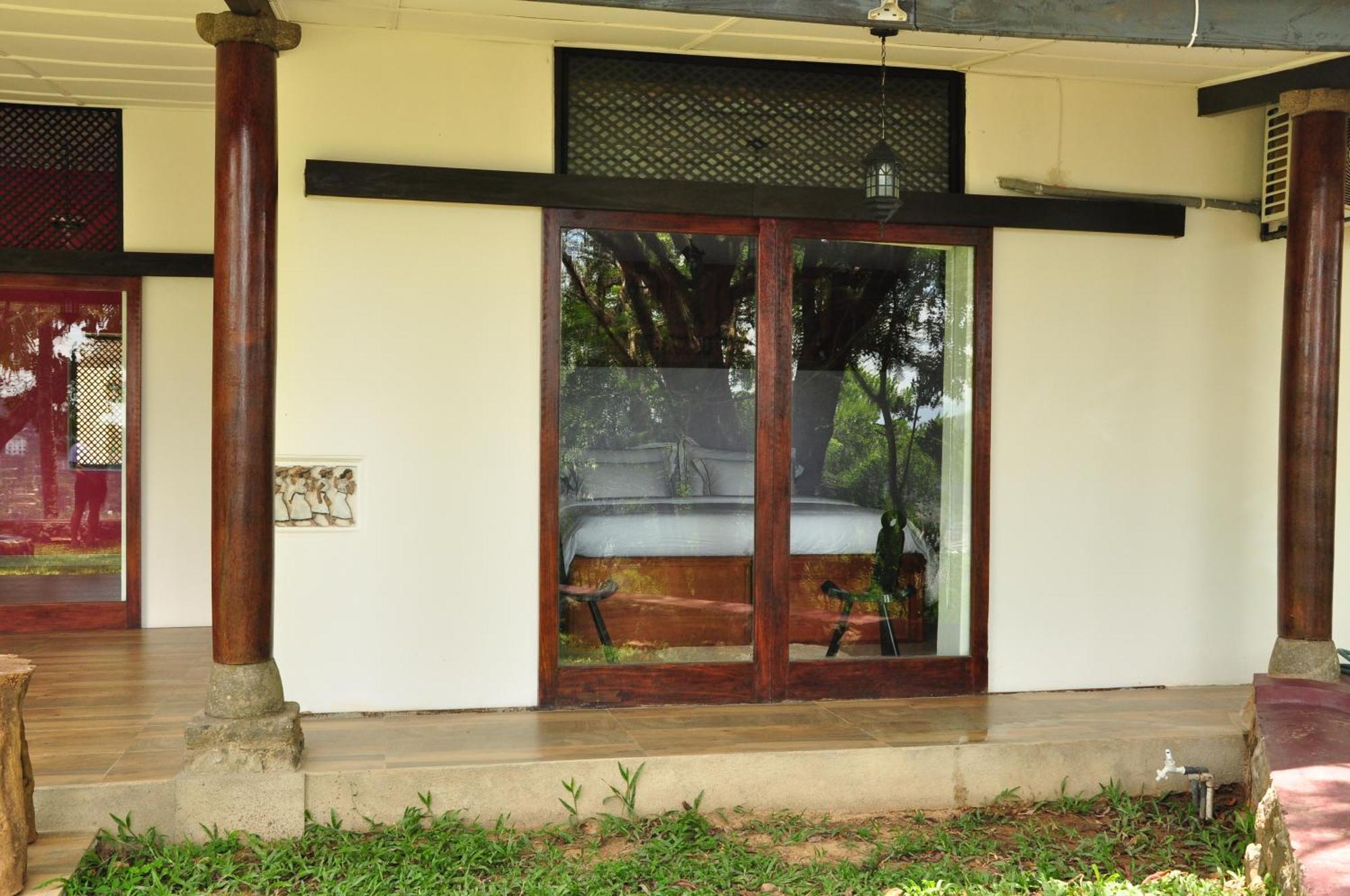The Buena Vista Kandy Exterior photo