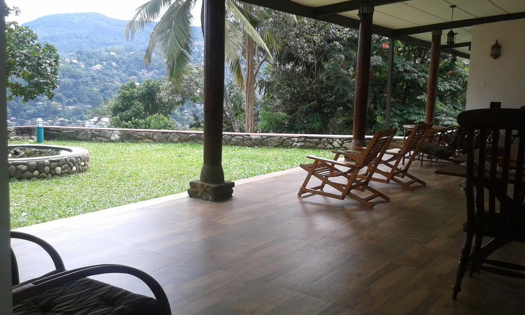 The Buena Vista Kandy Exterior photo